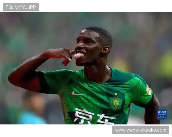 法比奥末轮独进四球，以28球获中超最佳射手